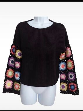 Crotcheted Cropped Sweater